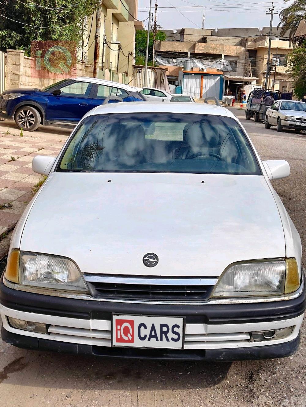 اوبل أوميغا